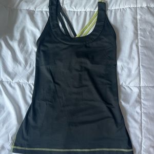 Good quality athletic/workout top